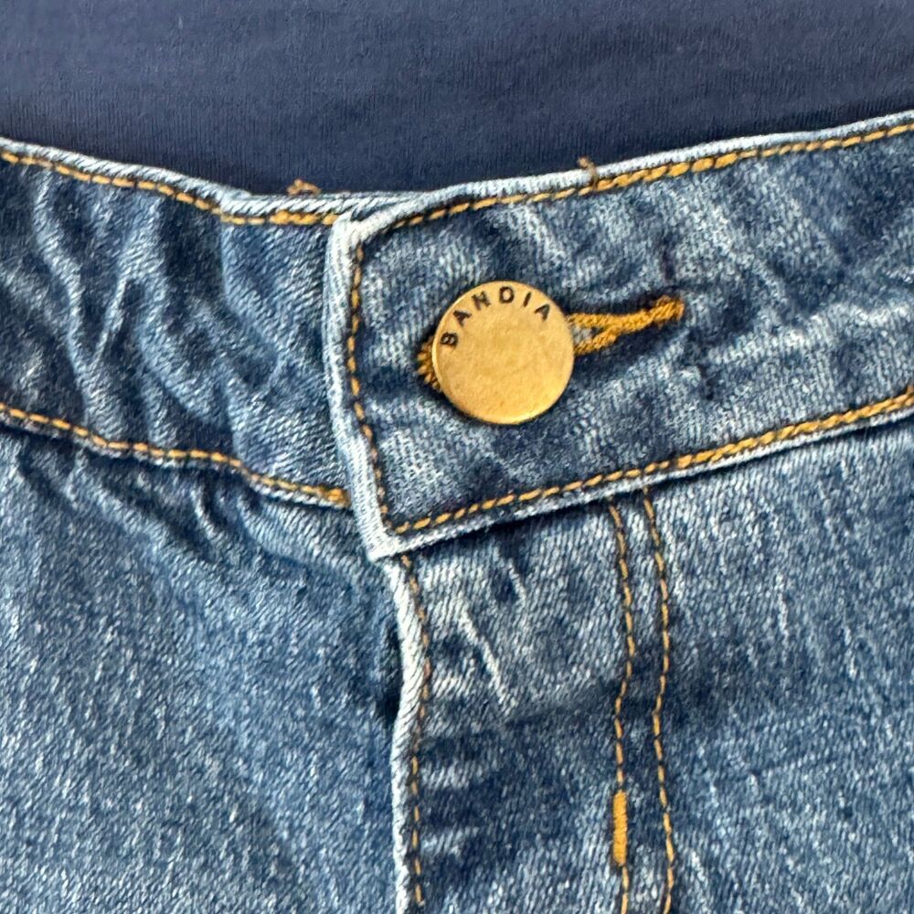 Bandia Cuffed Maternity Jean Shorts - Women's size 10 - Picture 2 of 4